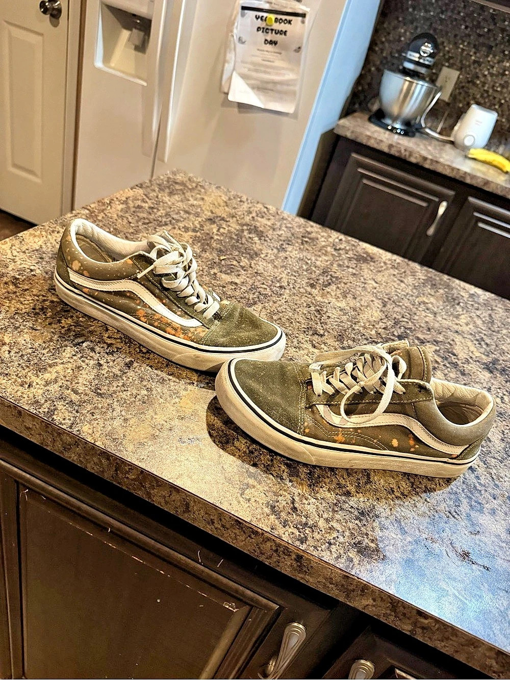 Vans Old Skool Green & Orange Sneakers US 9